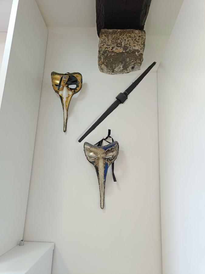 Le Maschere Di Palazzo Rosso. Apartment Genoa Luaran gambar
