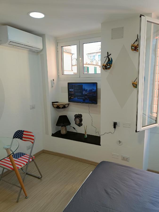 Le Maschere Di Palazzo Rosso. Apartment Genoa Luaran gambar